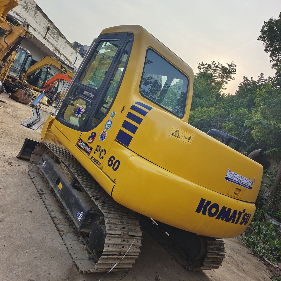 KOMATSU PC60 - Mini rýpadlo: obrázek 5 KOMATSU PC60 - Mini rýpadlo: obrázek 5
