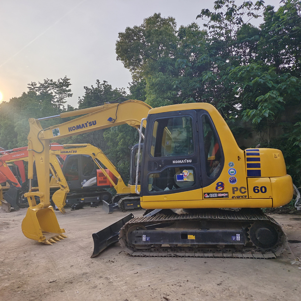 KOMATSU PC60 PC60-7 PC60-8 PC56 PC55MR PC78US - Mini rýpadlo: obrázek 3 KOMATSU PC60 PC60-7 PC60-8 PC56 PC55MR PC78US - Mini rýpadlo: obrázek 3