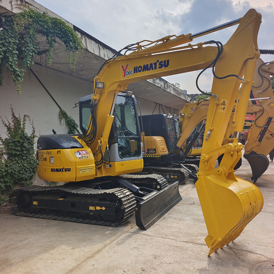 KOMATSU PC78US - Mini rýpadlo: obrázek 2 KOMATSU PC78US - Mini rýpadlo: obrázek 2