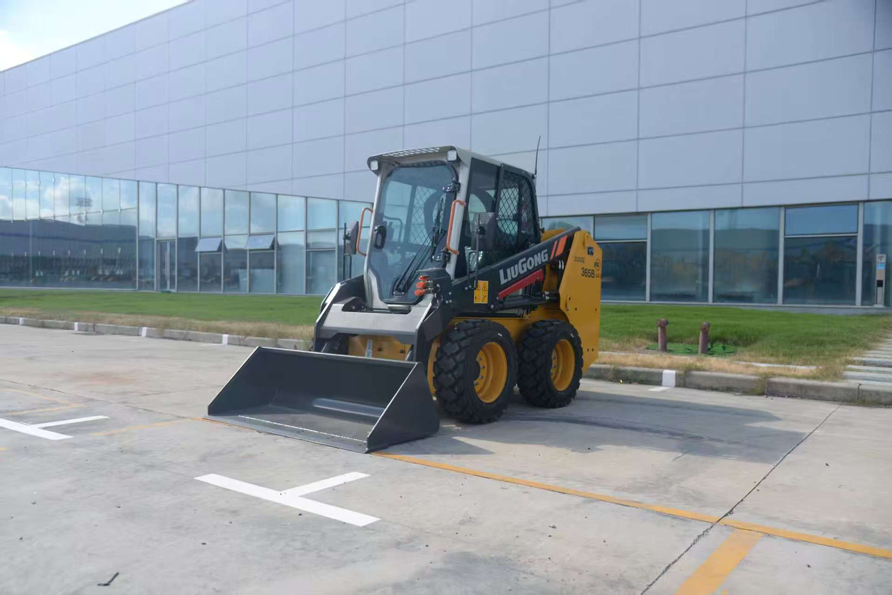 LIUGONG 365B BRAND NEW - Smykový nakladač: obrázek 3 LIUGONG 365B BRAND NEW - Smykový nakladač: obrázek 3