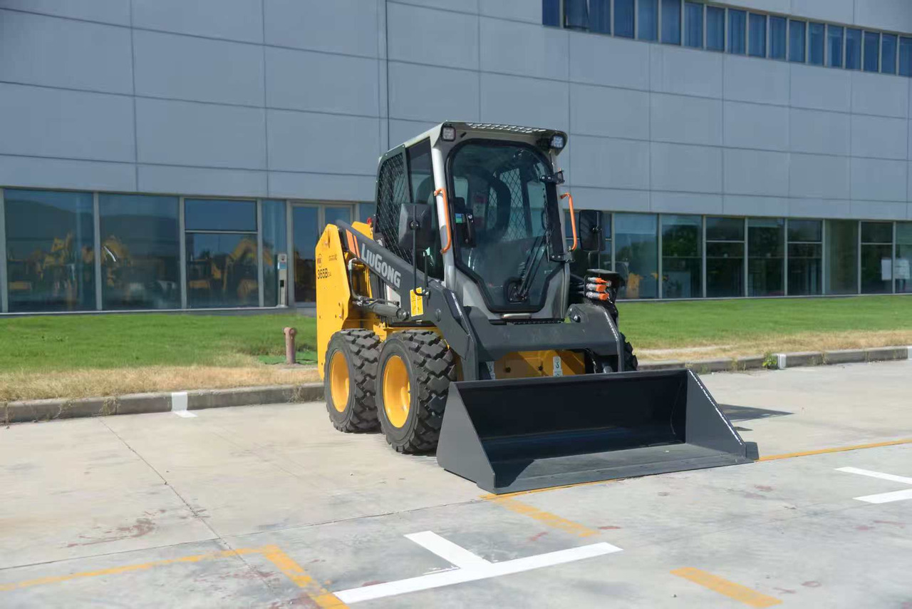 LIUGONG 365B BRAND NEW - Smykový nakladač: obrázek 2 LIUGONG 365B BRAND NEW - Smykový nakladač: obrázek 2