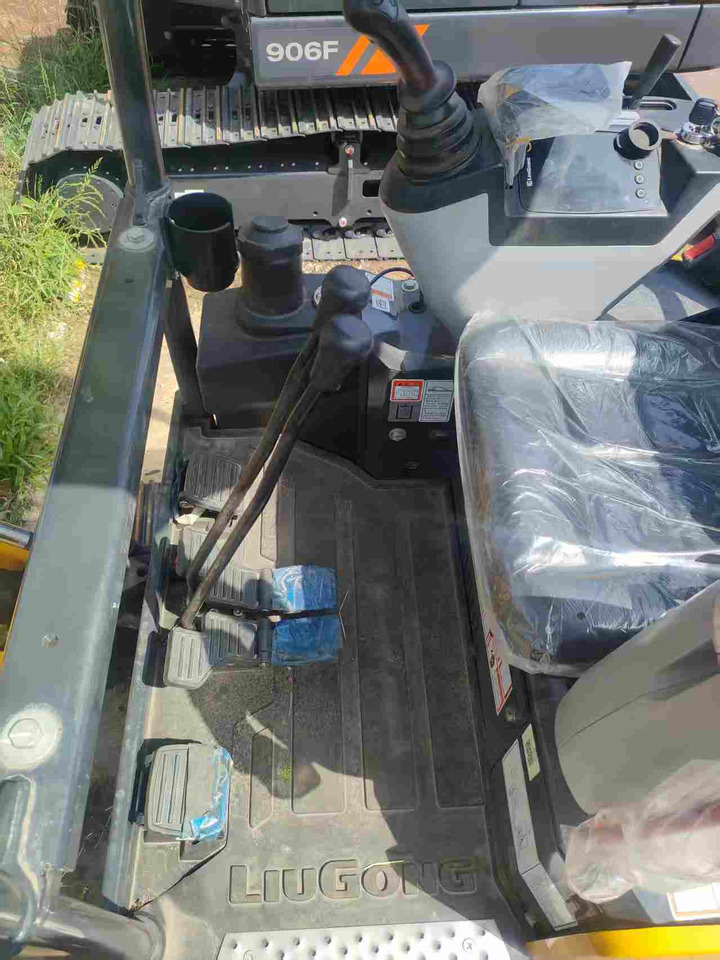 LIUGONG 9017F BRAND NEW 1.7 TON 1.8 TON 2 TON 1 TON MICRO DIGGER - Mini rýpadlo: obrázek 5 LIUGONG 9017F BRAND NEW 1.7 TON 1.8 TON 2 TON 1 TON MICRO DIGGER - Mini rýpadlo: obrázek 5