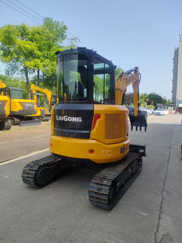 LIUGONG 9035F ZTSG4 BRAND NEW 3.8 TON 3 TON 4 TON MINI DIGGER - Mini rýpadlo: obrázek 3 LIUGONG 9035F ZTSG4 BRAND NEW 3.8 TON 3 TON 4 TON MINI DIGGER - Mini rýpadlo: obrázek 3