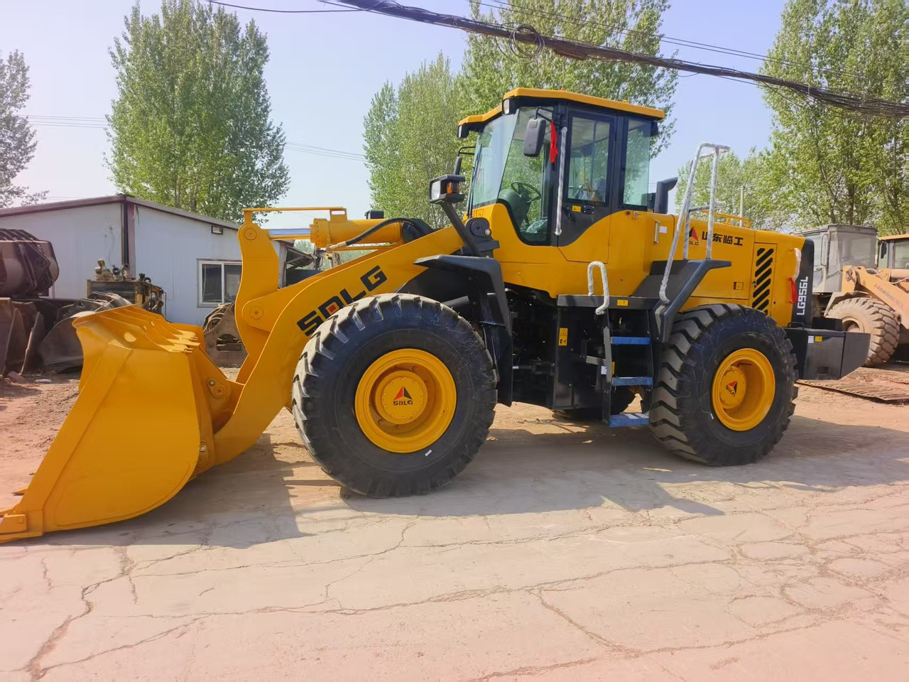 SDLG LG 956L WITH CAT ENGINE - Kolový nakladač: obrázek 1 SDLG LG 956L WITH CAT ENGINE - Kolový nakladač: obrázek 1