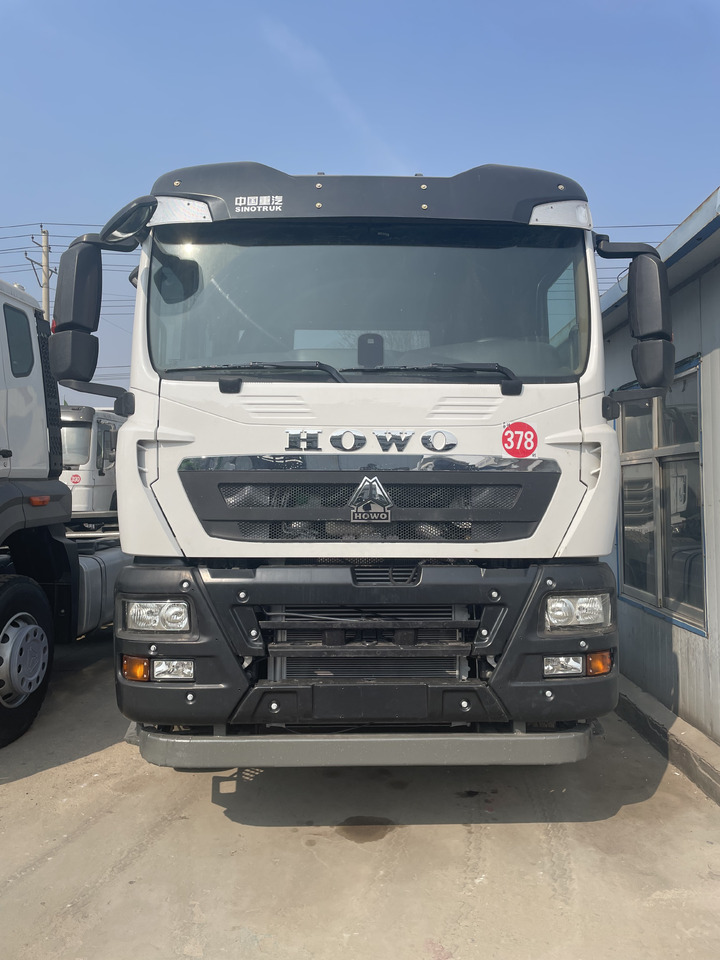 SINOTRUK HOWO 420HP 6*4 NEW - Tahač: obrázek 1 SINOTRUK HOWO 420HP 6*4 NEW - Tahač: obrázek 1