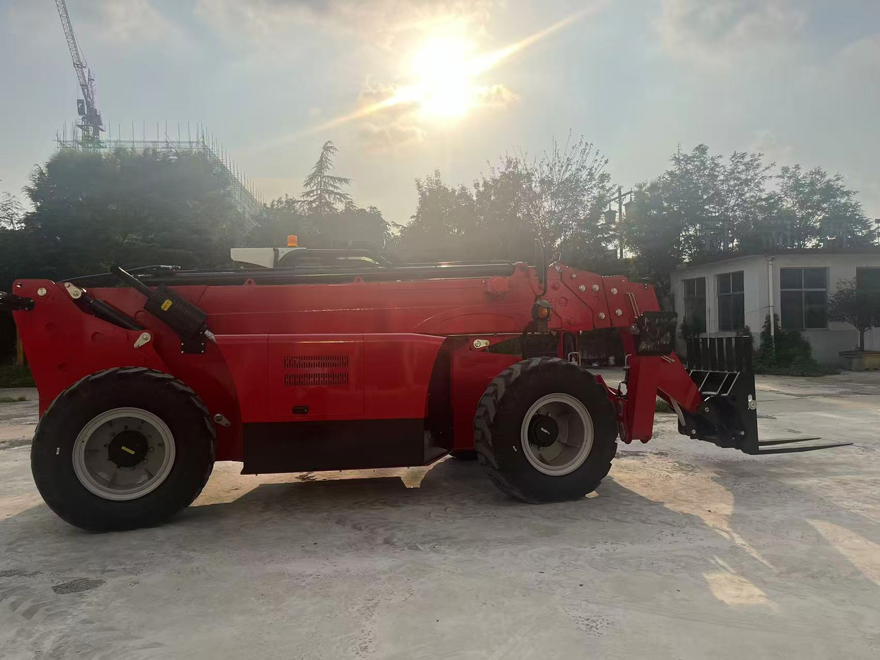 XCMG BRAND NEW 9 METER - Teleskopický manipulátor: obrázek 4 XCMG BRAND NEW 9 METER - Teleskopický manipulátor: obrázek 4