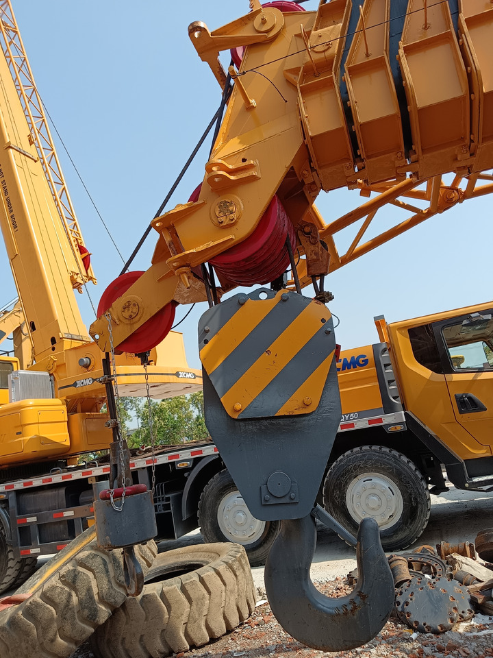 XCMG QY70KⅡ - Autojeřáb: obrázek 2 XCMG QY70KⅡ - Autojeřáb: obrázek 2