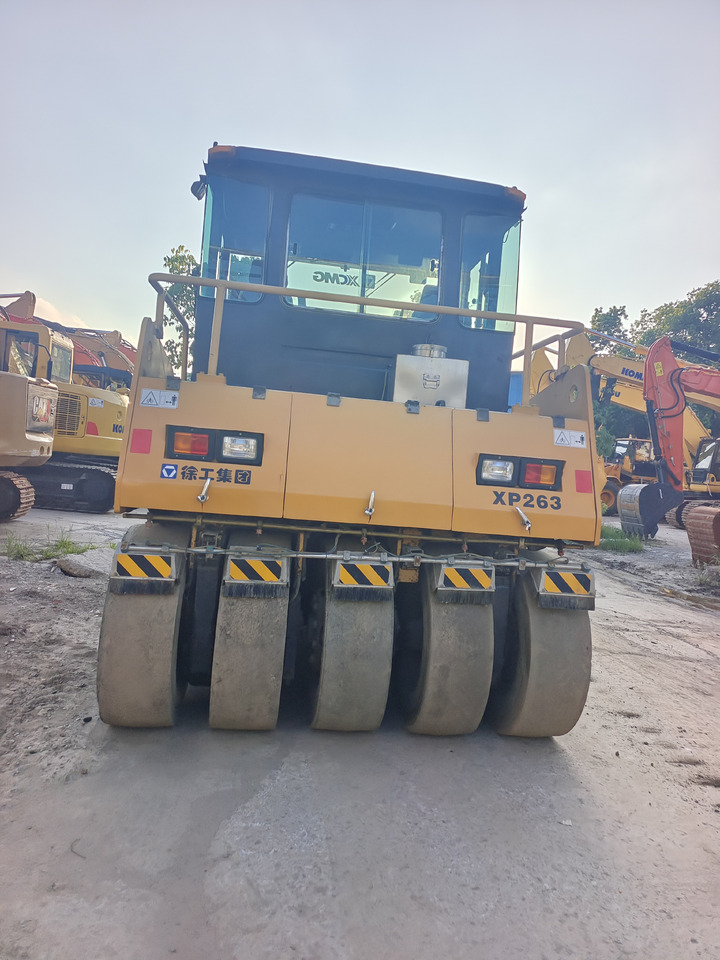 XCMG XP263 - Pneumatikový válec: obrázek 5 XCMG XP263 - Pneumatikový válec: obrázek 5