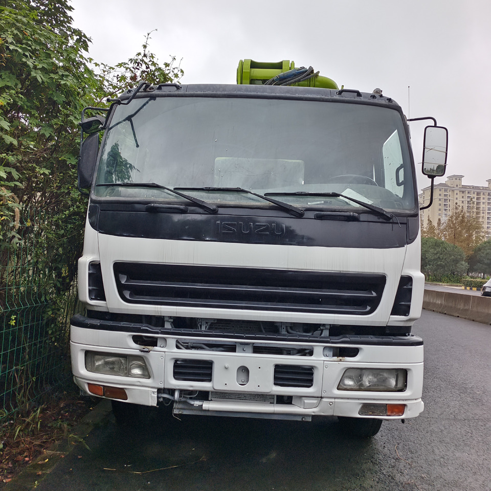 ZOOMLION ZLJ5336THBSE 47 METER PUMP TRUCK - Autočerpadlo: obrázek 3 ZOOMLION ZLJ5336THBSE 47 METER PUMP TRUCK - Autočerpadlo: obrázek 3