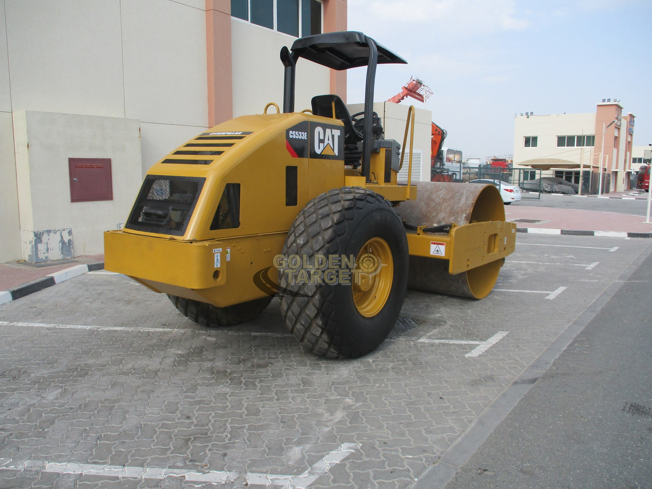 CATERPILLAR CS533E VIBRATORY ROLLER - Silniční válec: obrázek 3 CATERPILLAR CS533E VIBRATORY ROLLER - Silniční válec: obrázek 3