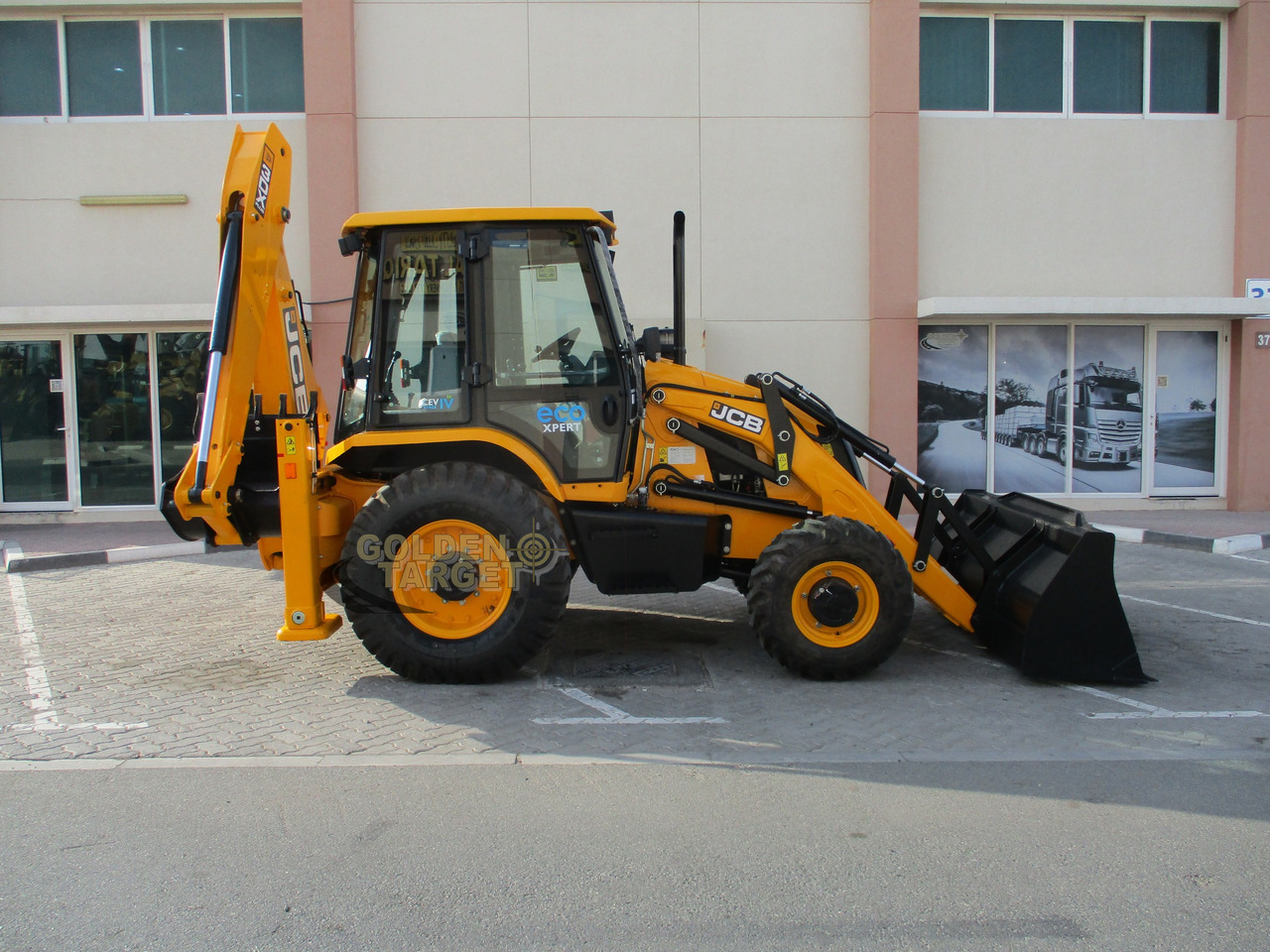 JCB 3DX PLUS 4×4 BACKHOE LOADER - Rýpadlo-nakladač: obrázek 5 JCB 3DX PLUS 4×4 BACKHOE LOADER - Rýpadlo-nakladač: obrázek 5