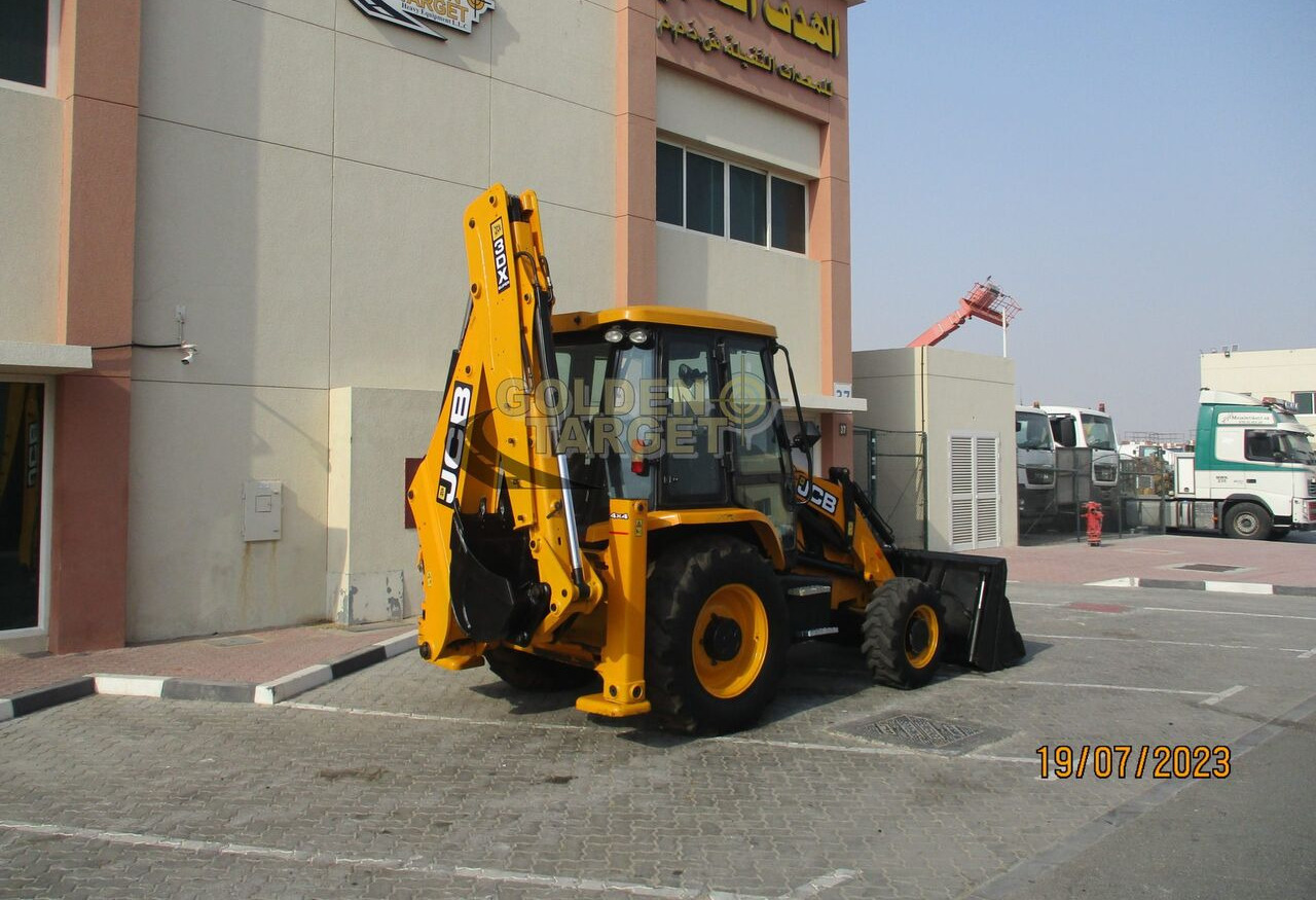 JCB 3DX - Rýpadlo-nakladač: obrázek 2 JCB 3DX - Rýpadlo-nakladač: obrázek 2