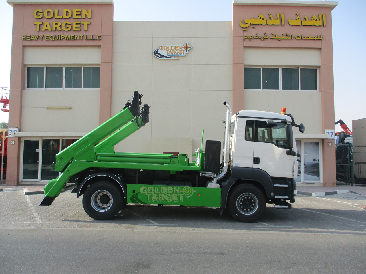 MAN TGS 18.440 4x2 Skip Loader - Ramenový nosič kontajnerov: obrázek 5 MAN TGS 18.440 4x2 Skip Loader - Ramenový nosič kontajnerov: obrázek 5
