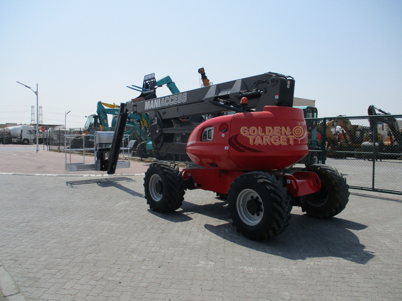 MANITOU 200 ATJ 4x4 Articulated Boom Lift - Kloubová plošina: obrázek 4 MANITOU 200 ATJ 4x4 Articulated Boom Lift - Kloubová plošina: obrázek 4