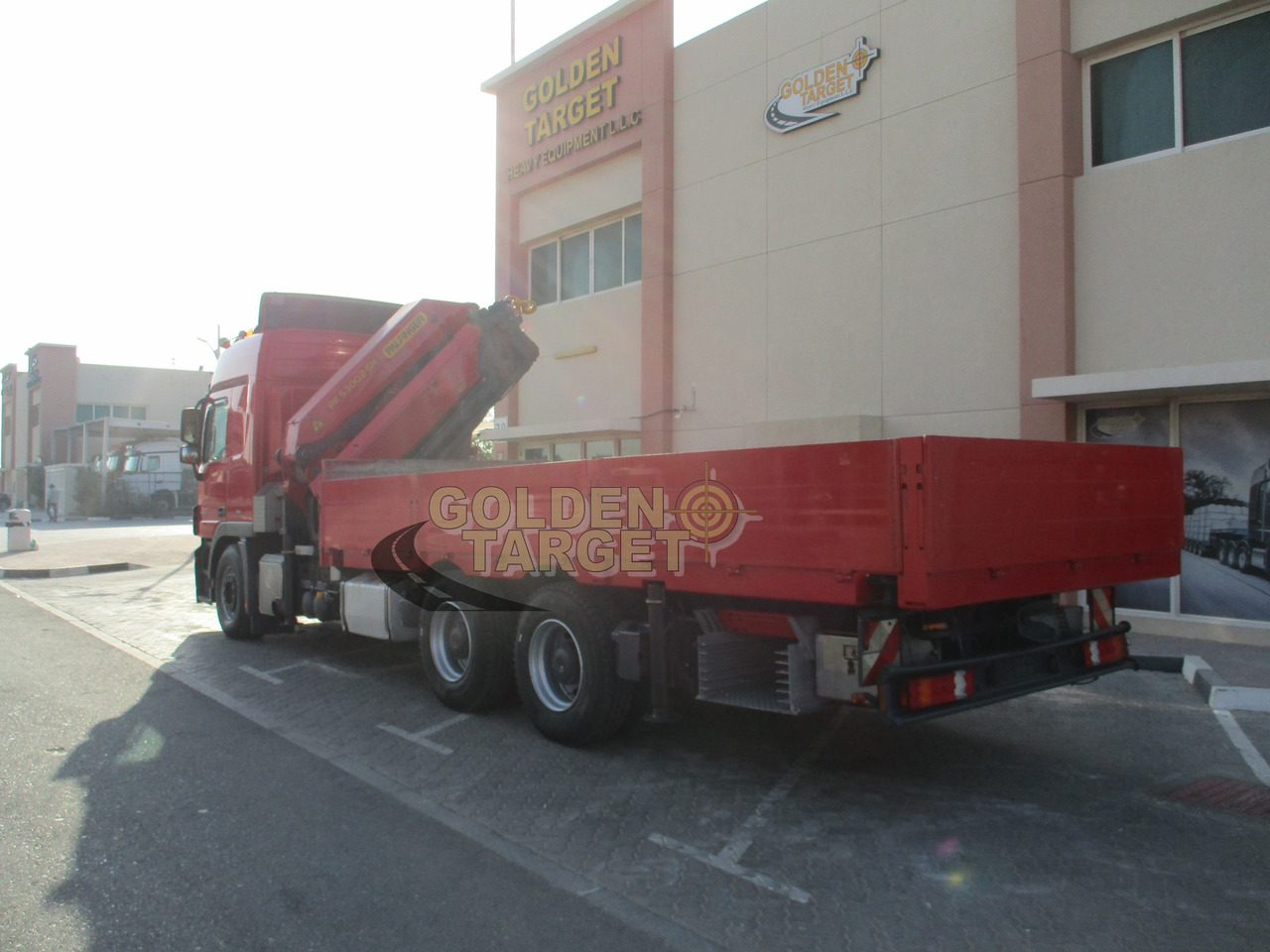 MERCEDES-BENZ 2546 6x4 PALFINGER PK53002 Crane - Auto s hydraulickou rukou: obrázek 4 MERCEDES-BENZ 2546 6x4 PALFINGER PK53002 Crane - Auto s hydraulickou rukou: obrázek 4