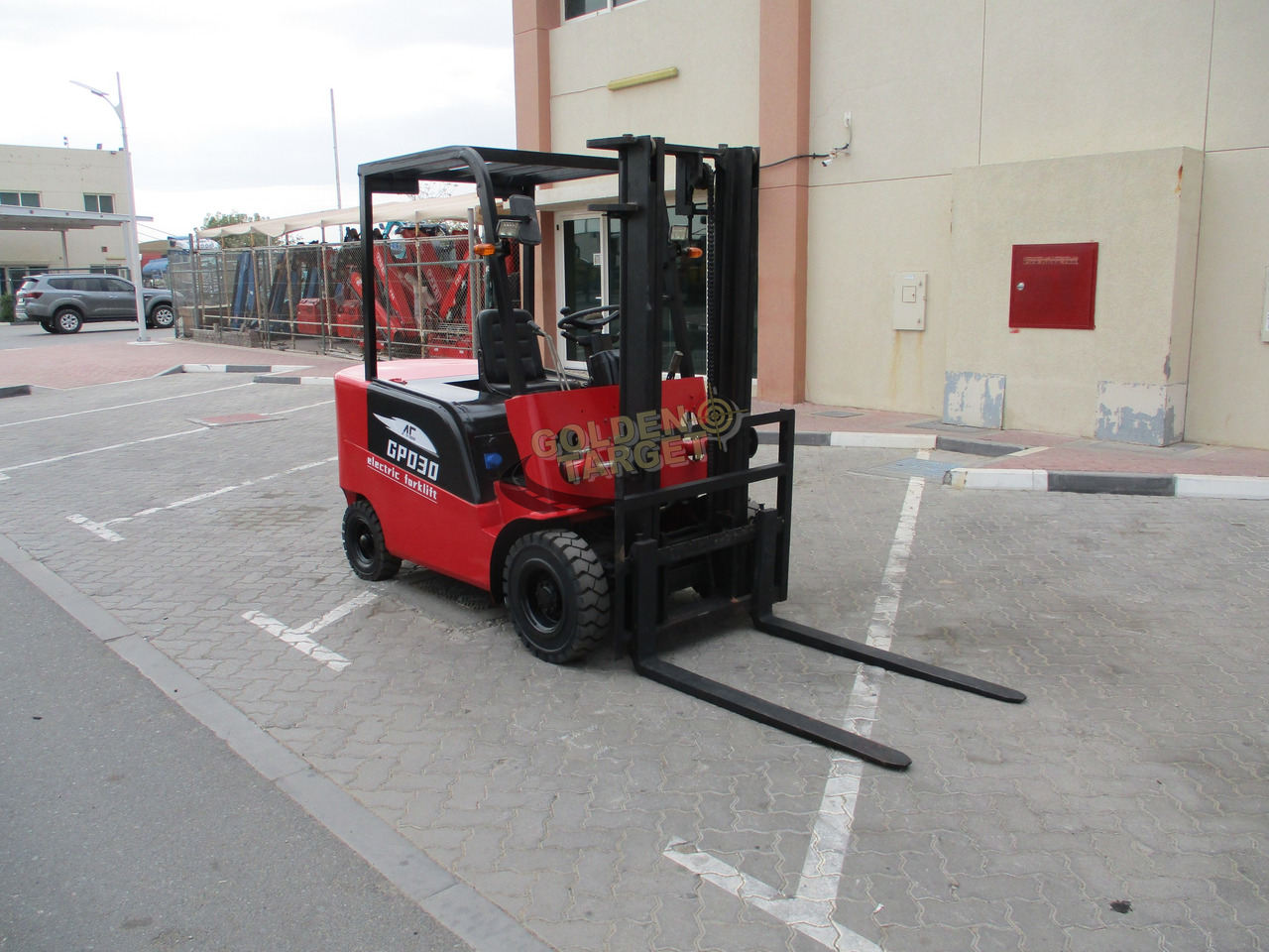 RIPPA GPD30 3 Electric Forklift - Elektrický vysokozdvižný vozík: obrázek 1 RIPPA GPD30 3 Electric Forklift - Elektrický vysokozdvižný vozík: obrázek 1