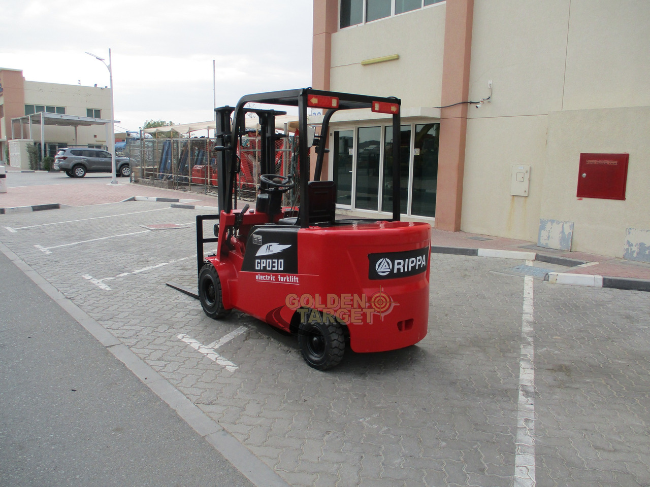 RIPPA GPD30 3 Electric Forklift - Elektrický vysokozdvižný vozík: obrázek 4 RIPPA GPD30 3 Electric Forklift - Elektrický vysokozdvižný vozík: obrázek 4