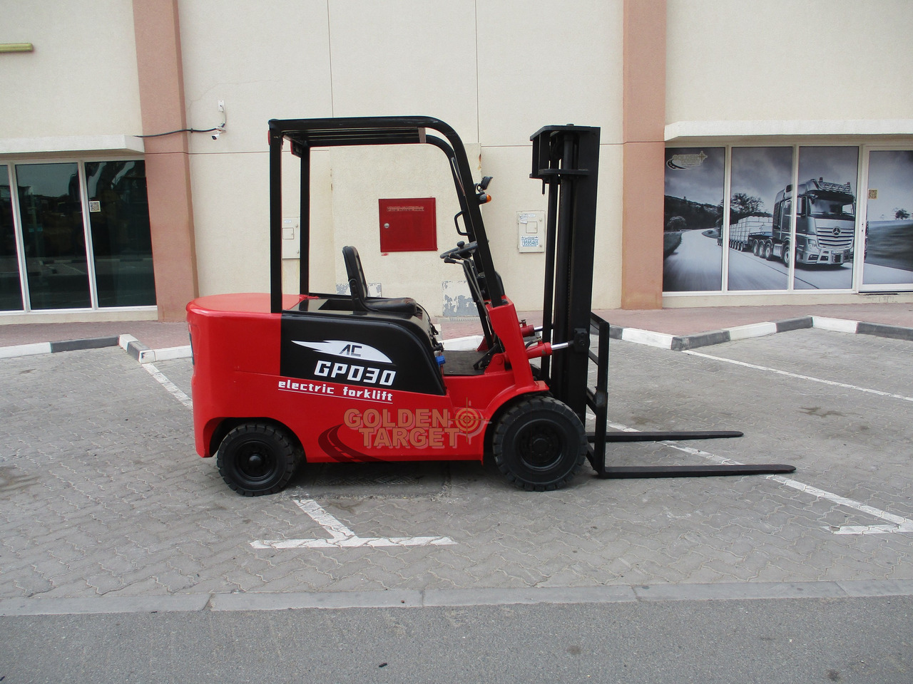 RIPPA GPD30 3 Electric Forklift - Elektrický vysokozdvižný vozík: obrázek 5 RIPPA GPD30 3 Electric Forklift - Elektrický vysokozdvižný vozík: obrázek 5