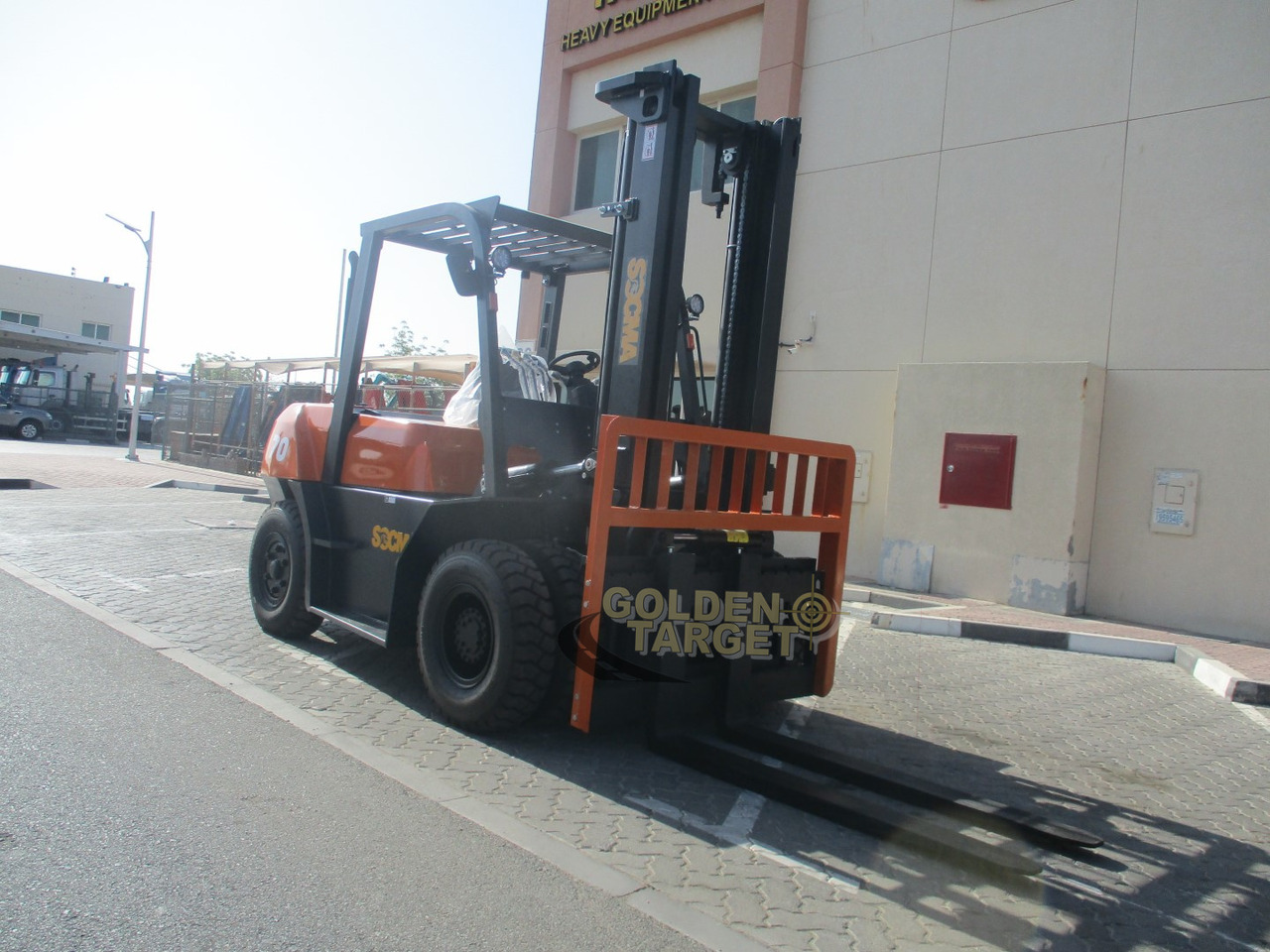 SOCMA HNF-70 Forklift - Dieselový vysokozdvižný vozík: obrázek 1 SOCMA HNF-70 Forklift - Dieselový vysokozdvižný vozík: obrázek 1