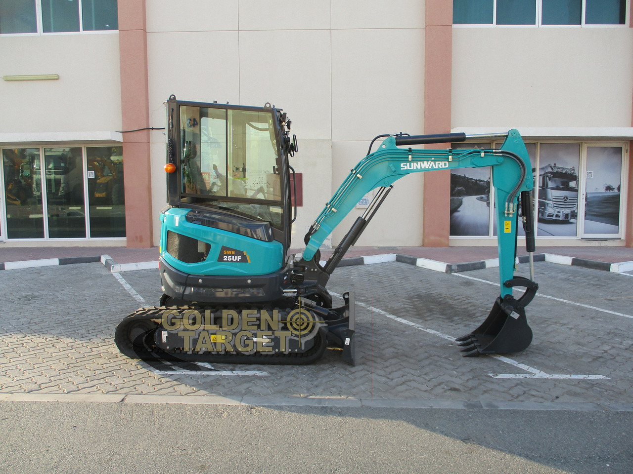 SUNWARD SWE25UF Mini Hydraulic Excavator - Mini rýpadlo: obrázek 5 SUNWARD SWE25UF Mini Hydraulic Excavator - Mini rýpadlo: obrázek 5
