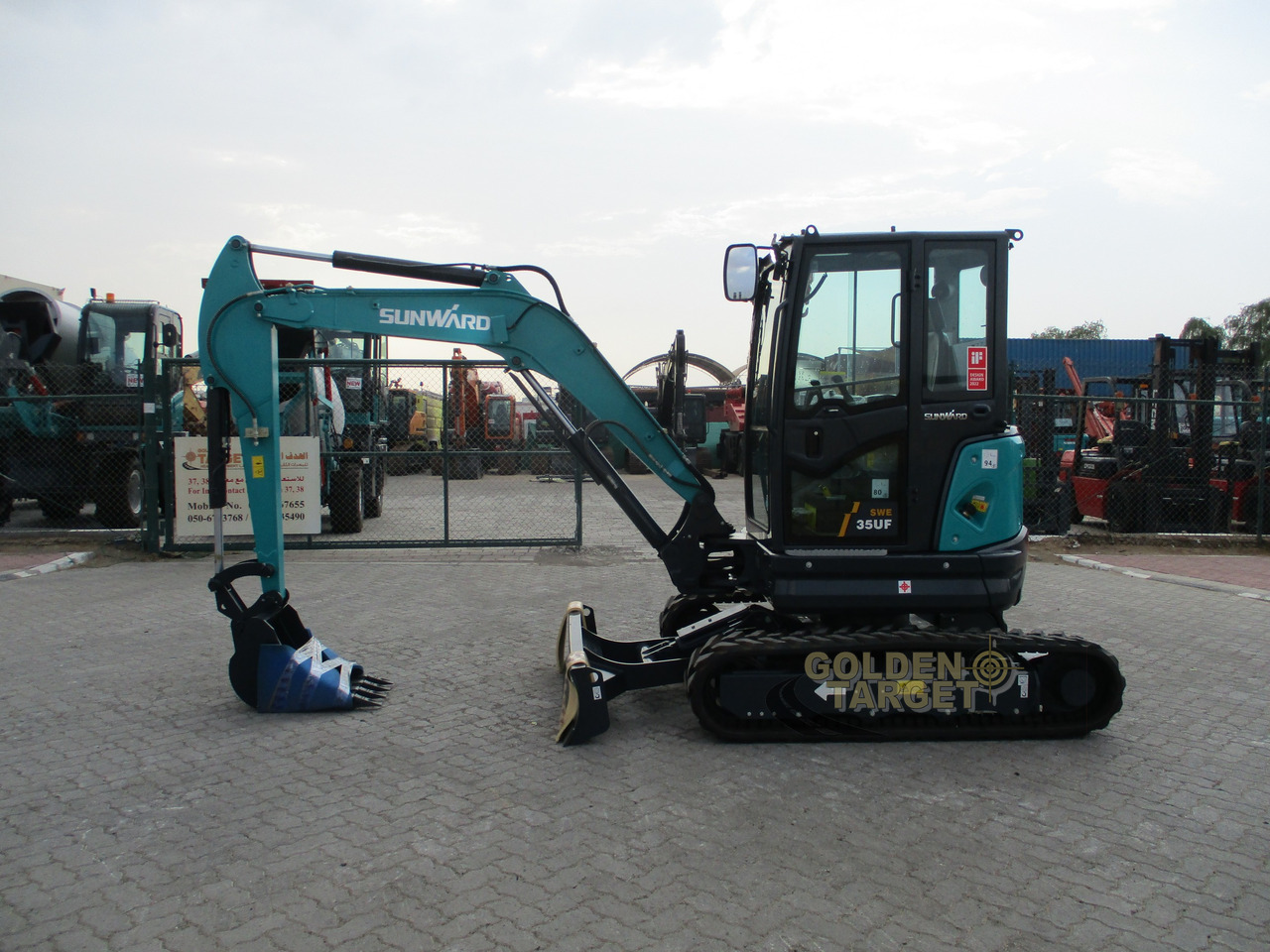 SUNWARD SWE35UF Mini Hydraulic Excavator - Mini rýpadlo: obrázek 5 SUNWARD SWE35UF Mini Hydraulic Excavator - Mini rýpadlo: obrázek 5