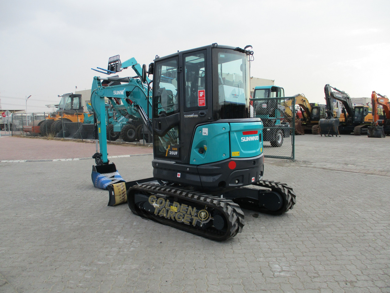 SUNWARD SWE35UF Mini Hydraulic Excavator - Mini rýpadlo: obrázek 4 SUNWARD SWE35UF Mini Hydraulic Excavator - Mini rýpadlo: obrázek 4