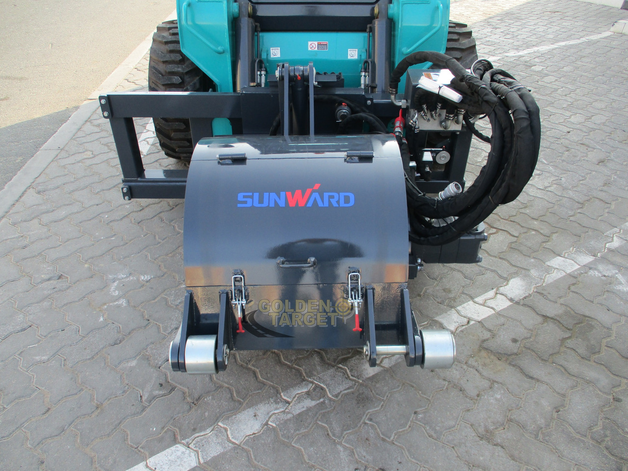 SUNWARD SWL 4028 Skid Steer Milling Machine - Smykový nakladač: obrázek 4 SUNWARD SWL 4028 Skid Steer Milling Machine - Smykový nakladač: obrázek 4
