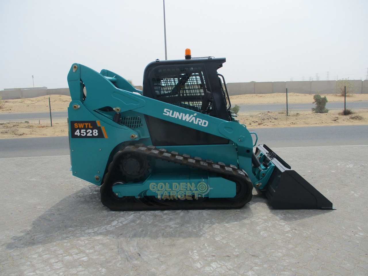 SUNWARD SWTL4528 Skid Steer - Smykový nakladač: obrázek 5 SUNWARD SWTL4528 Skid Steer - Smykový nakladač: obrázek 5