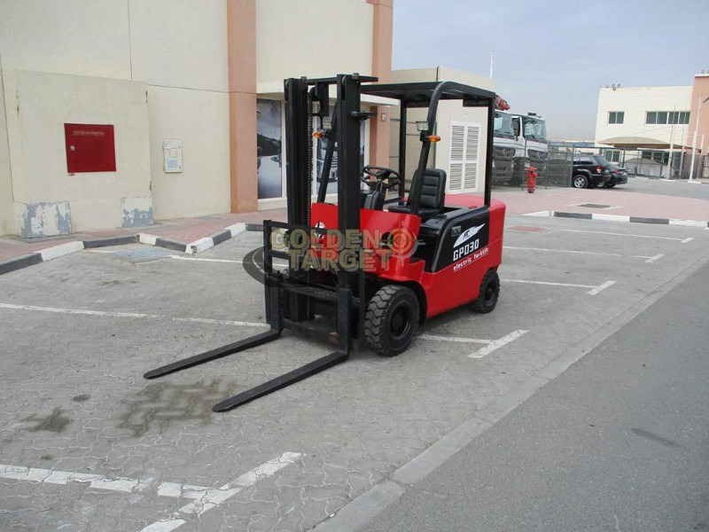 RIPPA GPD30 Electric Forklift - Stavební technika: obrázek 2 RIPPA GPD30 Electric Forklift - Stavební technika: obrázek 2