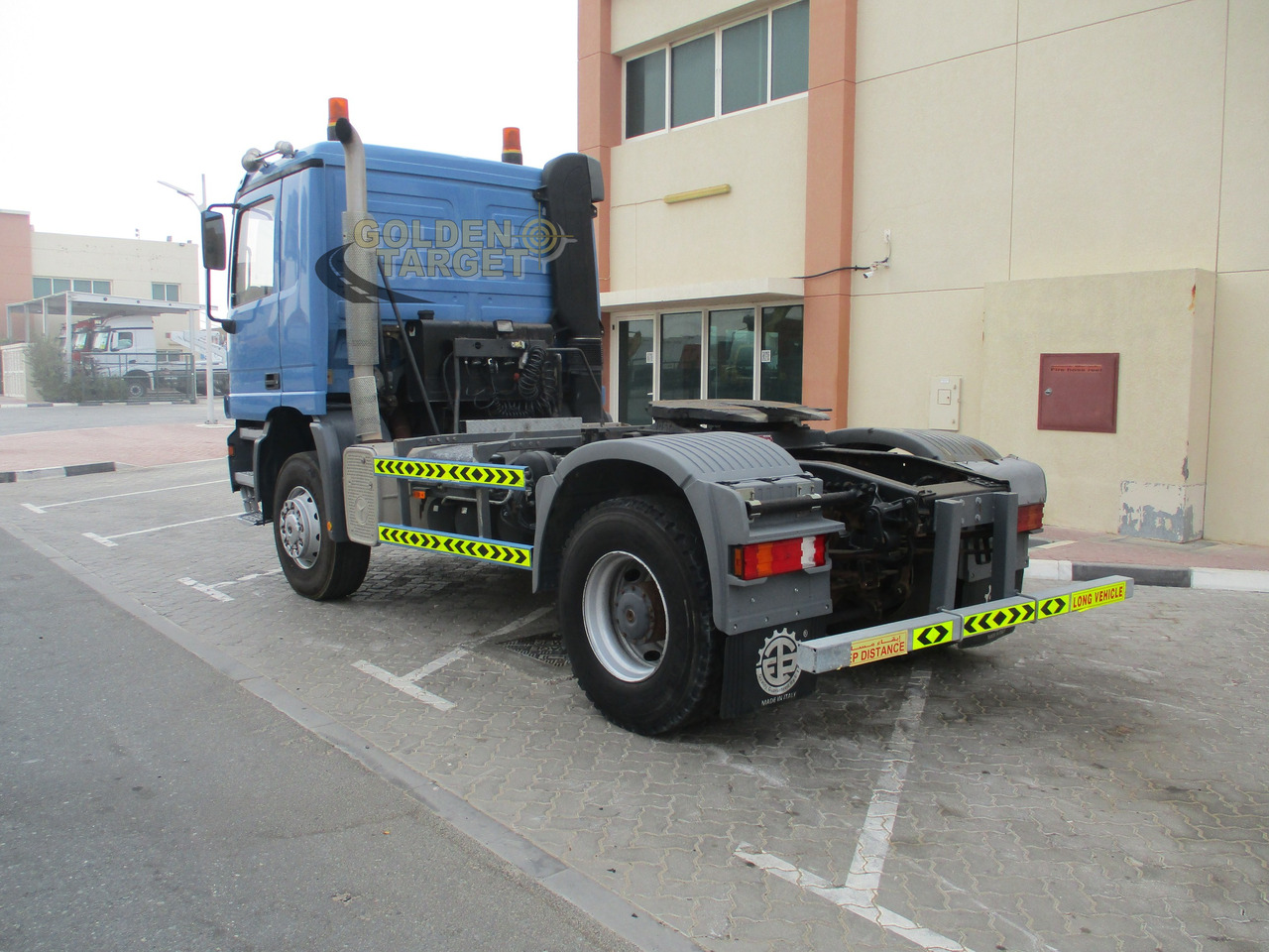MERCEDES-BENZ Actros 1840 4x4 Head Truck - Tahač: obrázek 4 MERCEDES-BENZ Actros 1840 4x4 Head Truck - Tahač: obrázek 4