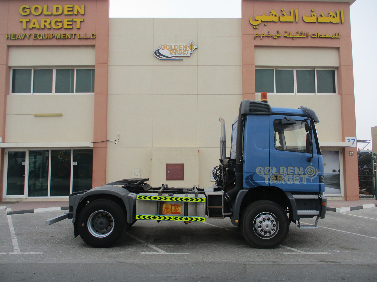 MERCEDES-BENZ Actros 1840 4x4 Head Truck - Tahač: obrázek 5 MERCEDES-BENZ Actros 1840 4x4 Head Truck - Tahač: obrázek 5