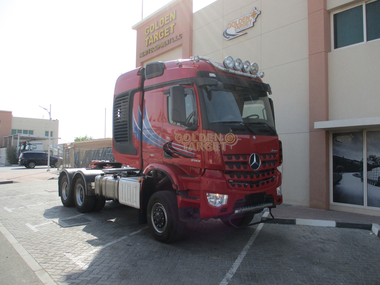 MERCEDES-BENZ Arocs 3363 6x6 Head Truck - Tahač: obrázek 1 MERCEDES-BENZ Arocs 3363 6x6 Head Truck - Tahač: obrázek 1