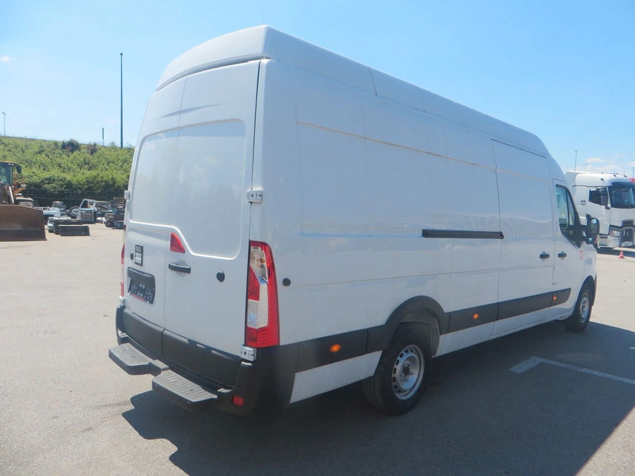 Renault Master L4H3 box body -rear drive! - Furgon: obrázek 3 Renault Master L4H3 box body -rear drive! - Furgon: obrázek 3