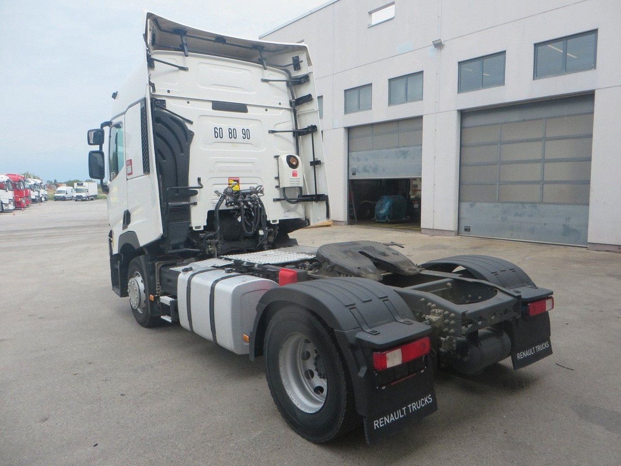 Renault T460 SC 4x2Tractor, Retarder - Tahač: obrázek 4 Renault T460 SC 4x2Tractor, Retarder - Tahač: obrázek 4