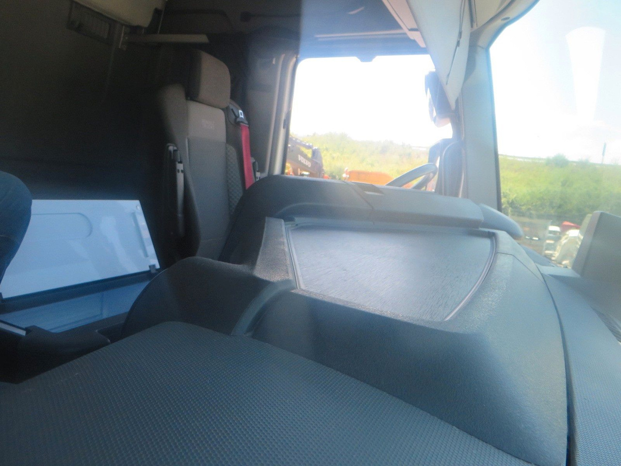 Renault T480 SC 4x2Tractor, Retarder leasing Renault T480 SC 4x2Tractor, Retarder: obrázek 19 Renault T480 SC 4x2Tractor, Retarder leasing Renault T480 SC 4x2Tractor, Retarder: obrázek 19