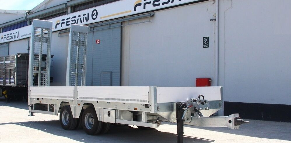 Fesan DRAWBAR TRAILER WITH CENTRAL AXLES - Přívěs plato/ Valník: obrázek 3 Fesan DRAWBAR TRAILER WITH CENTRAL AXLES - Přívěs plato/ Valník: obrázek 3