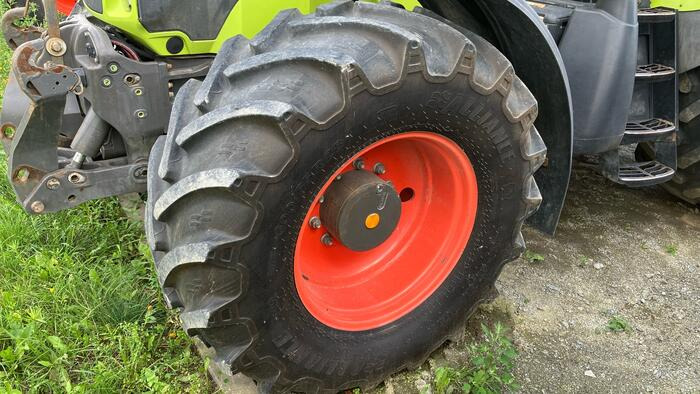 Claas Axion 840 - Traktor: obrázek 2 Claas Axion 840 - Traktor: obrázek 2