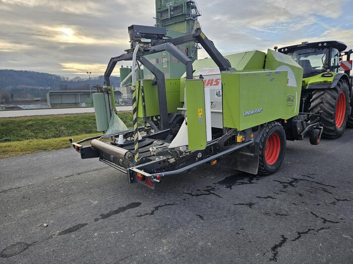 Claas Rollant 355 RC Uniwrap - Lis na válcové balíky, Ovíječka: obrázek 3 Claas Rollant 355 RC Uniwrap - Lis na válcové balíky, Ovíječka: obrázek 3