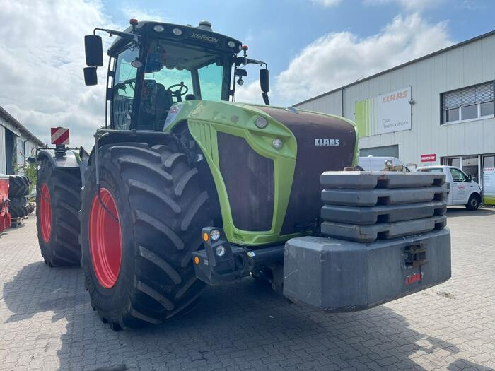 Claas Xerion 5000 Trac - Traktor: obrázek 2 Claas Xerion 5000 Trac - Traktor: obrázek 2