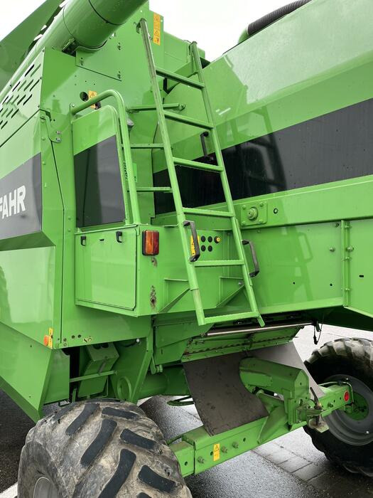 Deutz-Fahr 5660 H - Sklízecí mlátička: obrázek 5 Deutz-Fahr 5660 H - Sklízecí mlátička: obrázek 5