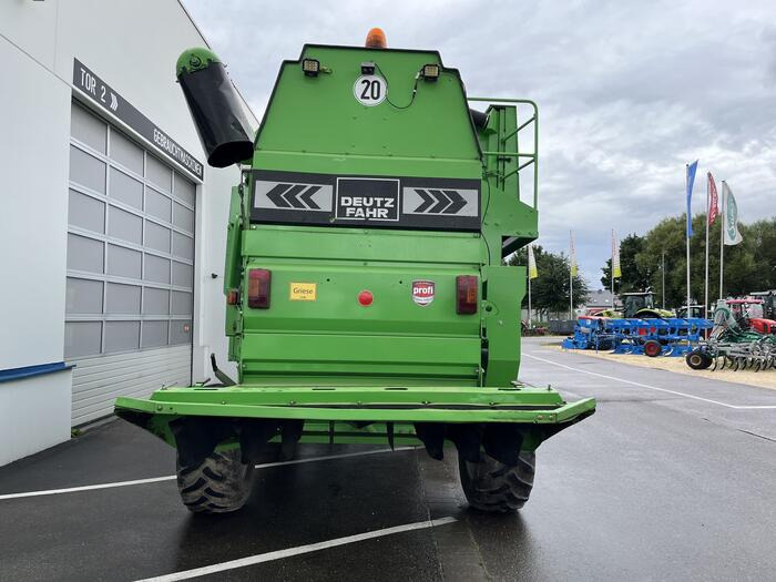 Deutz-Fahr 5660 H - Sklízecí mlátička: obrázek 3 Deutz-Fahr 5660 H - Sklízecí mlátička: obrázek 3