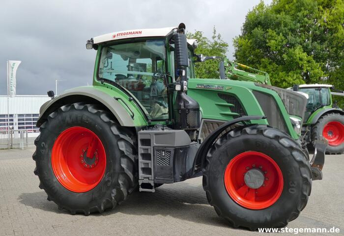 Fendt 826 Vario - Traktor: obrázek 3 Fendt 826 Vario - Traktor: obrázek 3