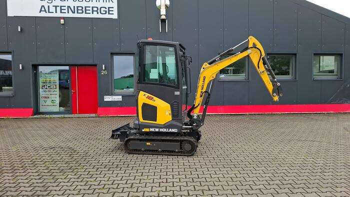 New Holland E18D / EuroComach 1,8T - Mini rýpadlo: obrázek 4 New Holland E18D / EuroComach 1,8T - Mini rýpadlo: obrázek 4