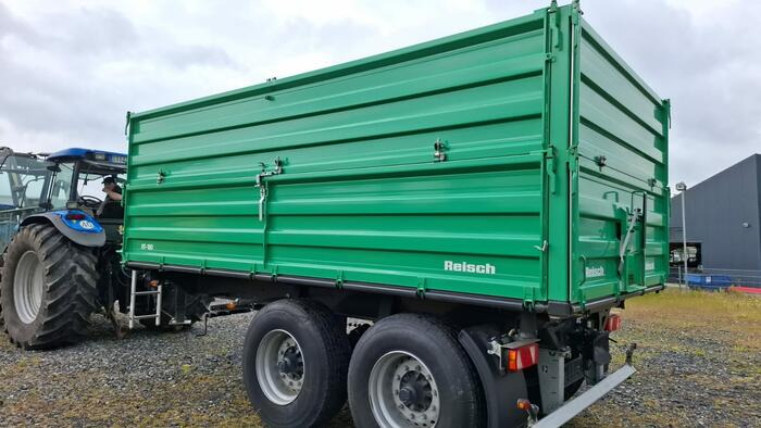 Reisch RT-180 - Zemědělský sklápěcí přívěs: obrázek 4 Reisch RT-180 - Zemědělský sklápěcí přívěs: obrázek 4