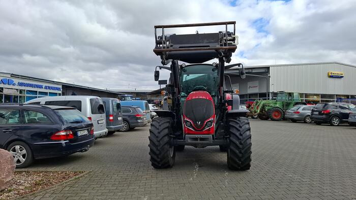 Valtra A 95 - Traktor: obrázek 1 Valtra A 95 - Traktor: obrázek 1