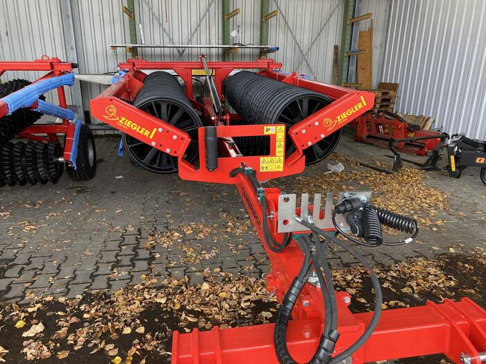 Ziegler Cambridge Walze 8001 - Zemědělský válec: obrázek 2 Ziegler Cambridge Walze 8001 - Zemědělský válec: obrázek 2
