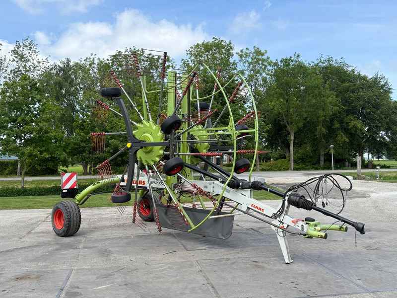 Claas Liner 2900 Zwadhark 2 rotorhark zwiller - Obraceč/ Shrnovač: obrázek 2 Claas Liner 2900 Zwadhark 2 rotorhark zwiller - Obraceč/ Shrnovač: obrázek 2