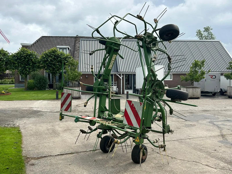 Krone KW 6.40 schudder schuilstelling hooibouw 6 elements - Obraceč/ Shrnovač: obrázek 4 Krone KW 6.40 schudder schuilstelling hooibouw 6 elements - Obraceč/ Shrnovač: obrázek 4