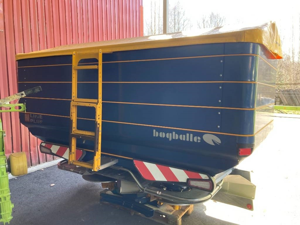 Bogballe M45W Z - Rozmetadlo hnoje: obrázek 2 Bogballe M45W Z - Rozmetadlo hnoje: obrázek 2