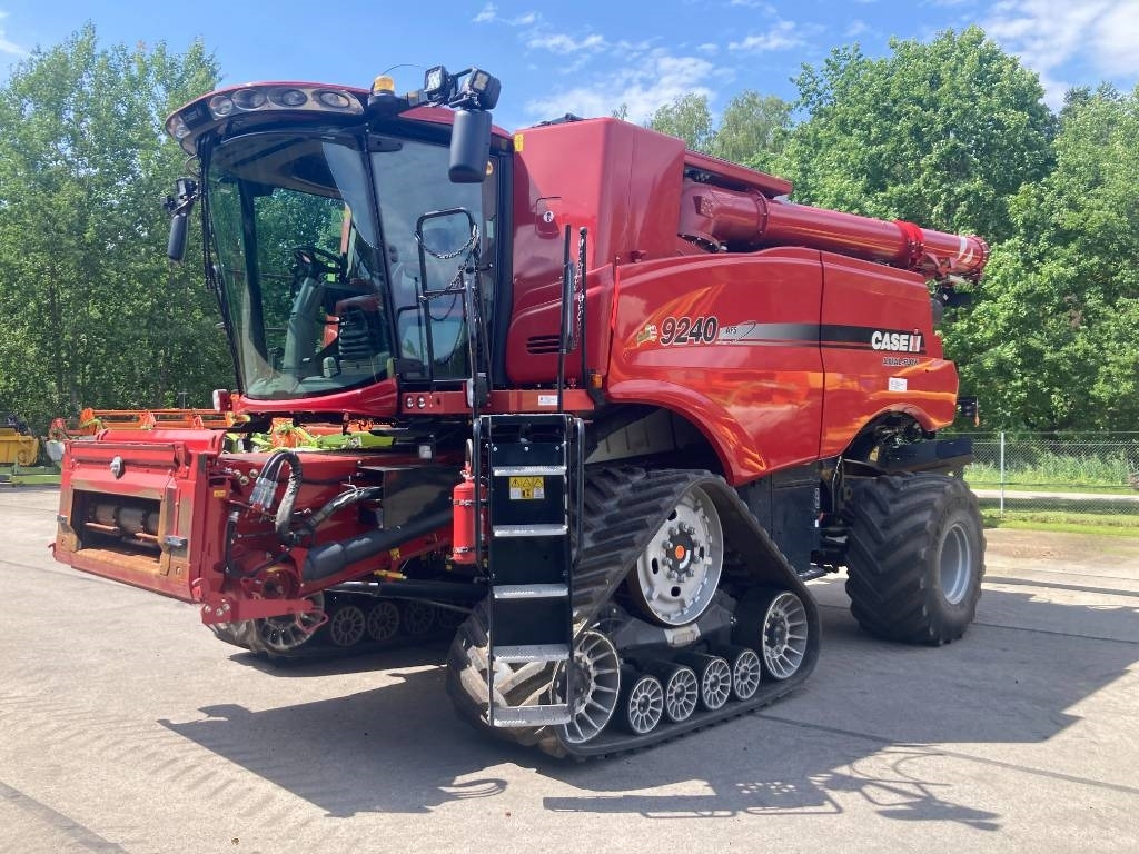Case IH 9240 - Sklízecí mlátička: obrázek 1 Case IH 9240 - Sklízecí mlátička: obrázek 1